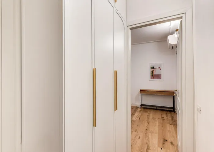 Silent 2 Bdrm Heart Of Trastevere *